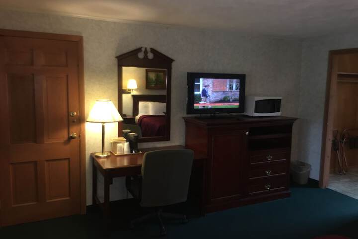 Stonybrook Motel & Lodge
