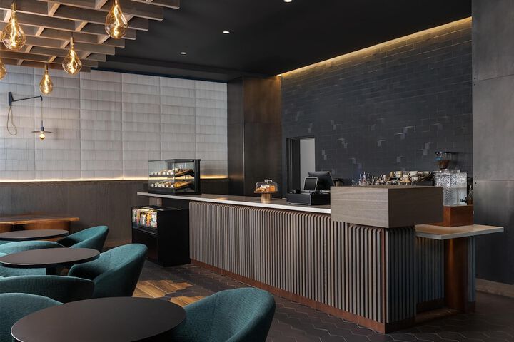 Hotel Avail Rogers Tapestry Collection by Hilton