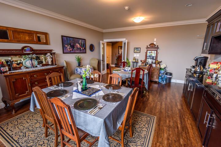 Brookside Inn Boutique Hotel