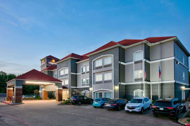 La Quinta Inn & Suites by Wyndham Palestine