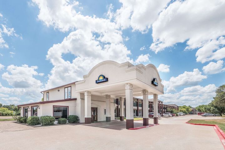Hotel 2 of 13
