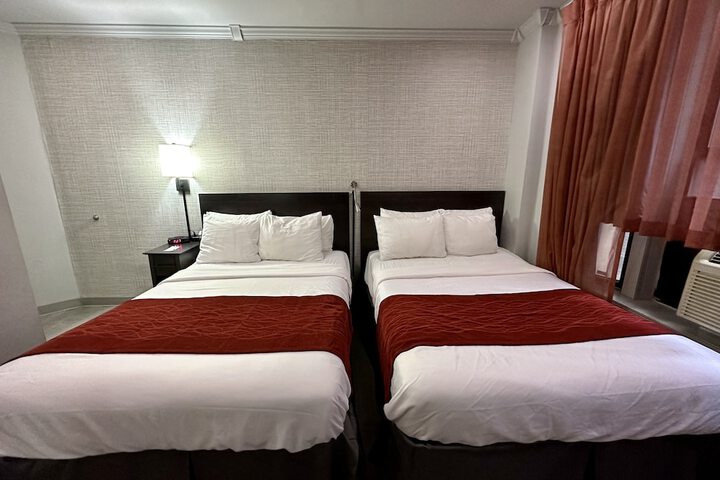 Room 11 of 49