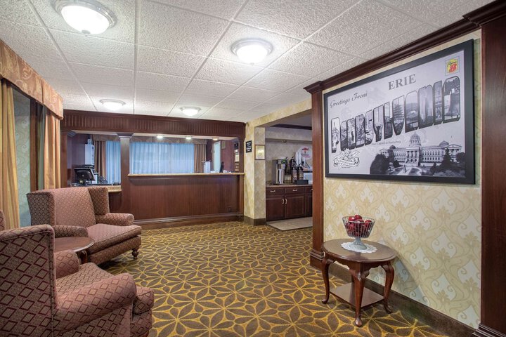 Hotel Interior 11 of 51
