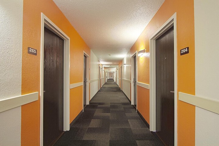 Motel 6 Piscataway NJ
