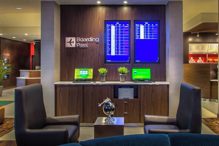 Courtyard by Marriott Winnipeg Airport