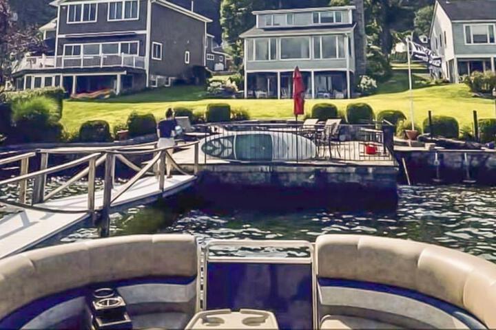 Candlewood Lake House