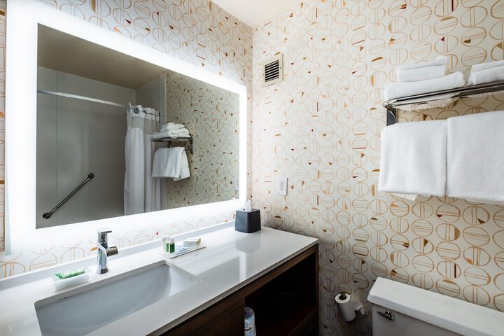 Holiday Inn Grand Haven-Spring Lake by IHG