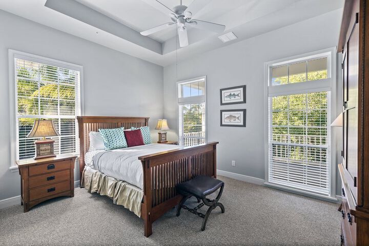 The Palm and Shell Captiva Island Private Luxury Home With Pool hot tub and Beach Access