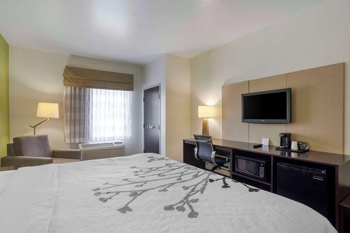 Sleep Inn & Suites Cave City