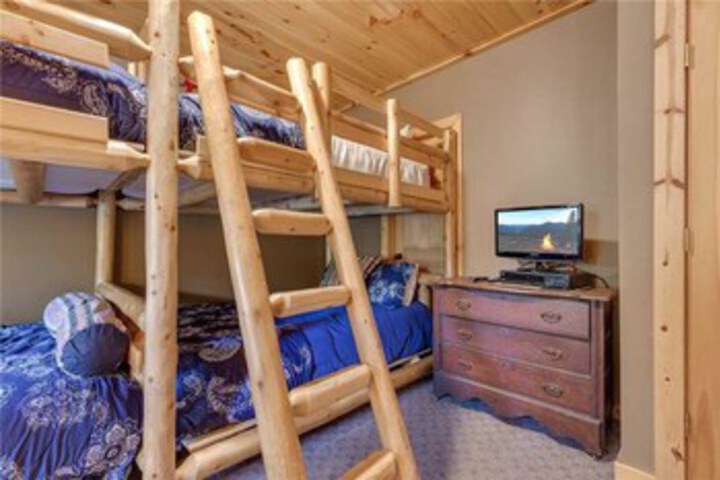 Stonebrook Lodge