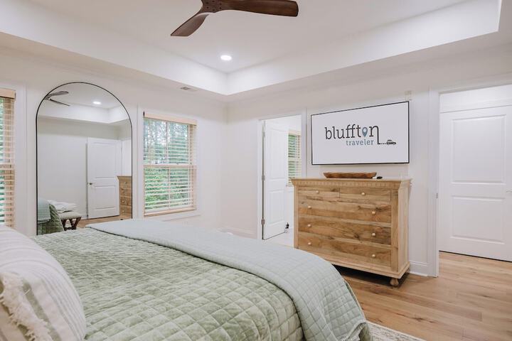 Lowcountry Landing! 3-story Townhouse in Old Towns Promenade