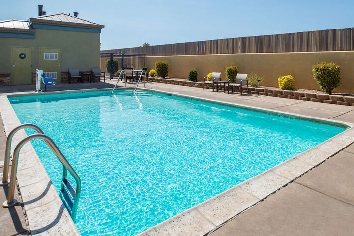 Pool 7 of 50