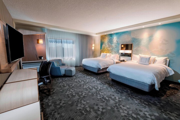 Room 17 of 44