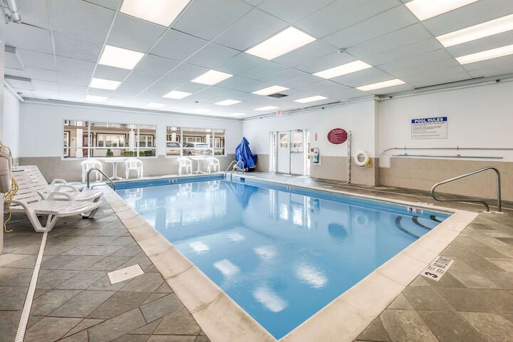 Pool 8 of 37