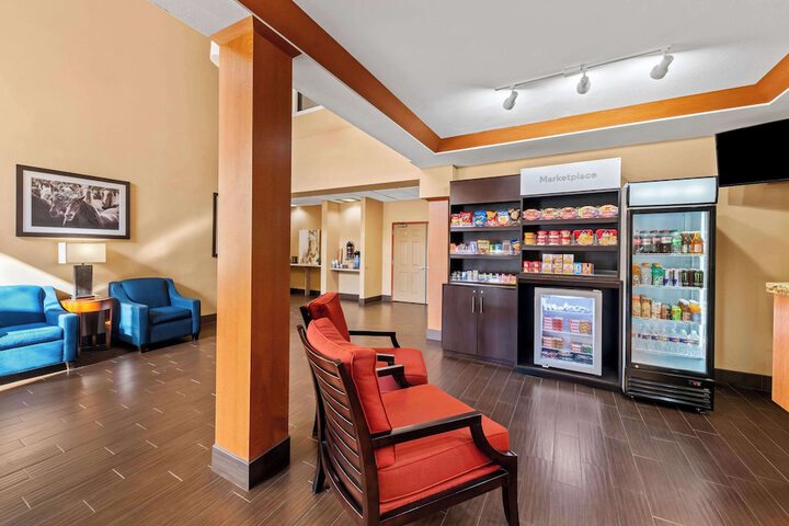 Comfort Suites Roanoke - Fort Worth North