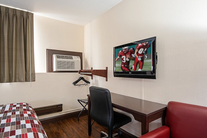 Room 17 of 30