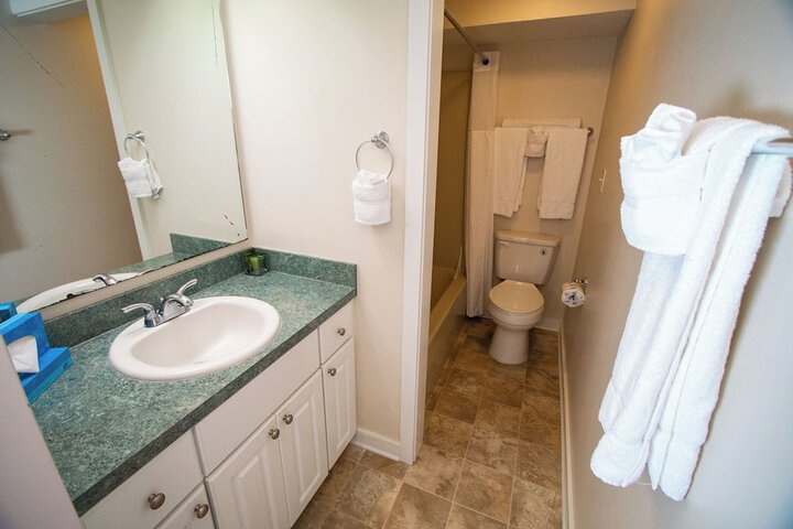 Room 16 of 27