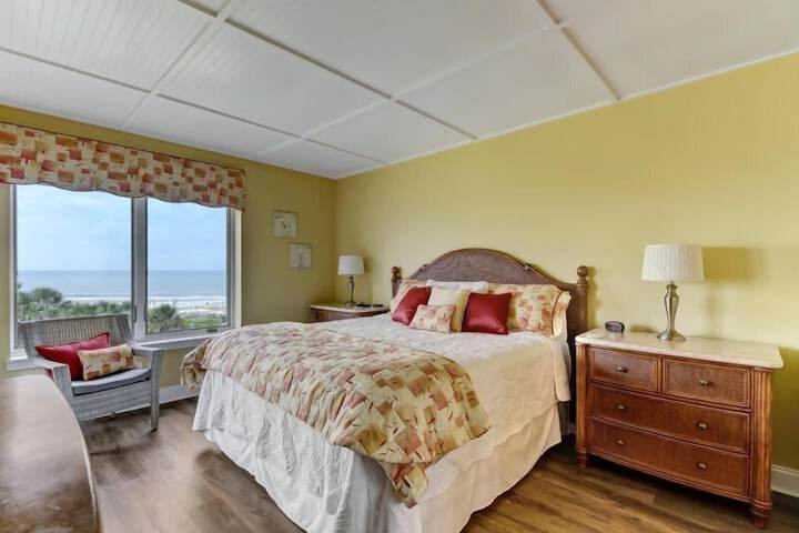 Room 21 of 41
