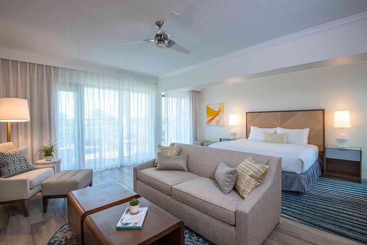 Room 119 of 172