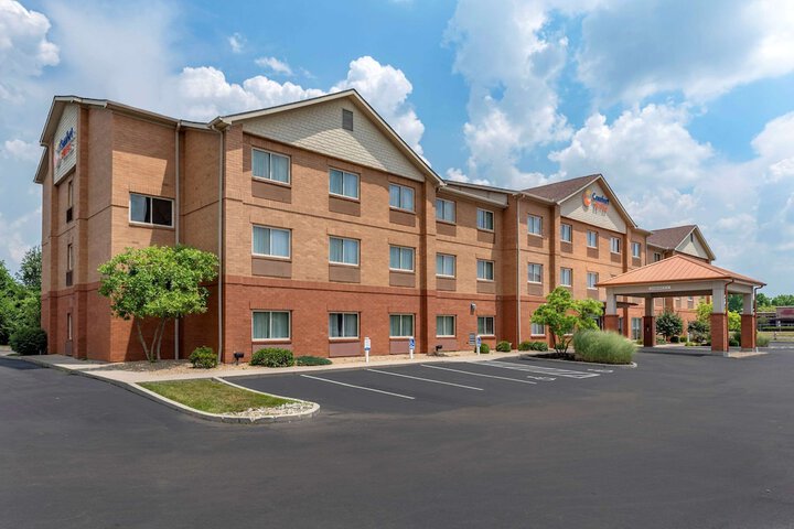 Hotel 3 of 48