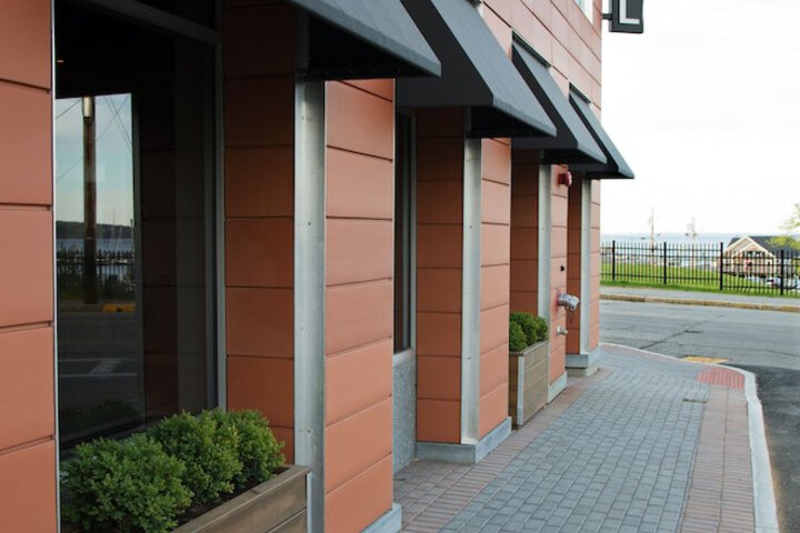 250 Main Hotel
