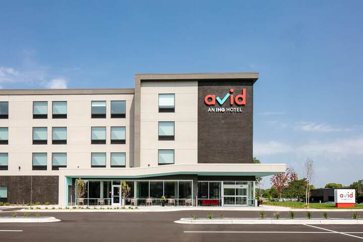avid hotel Roseville - Minneapolis North by IHG