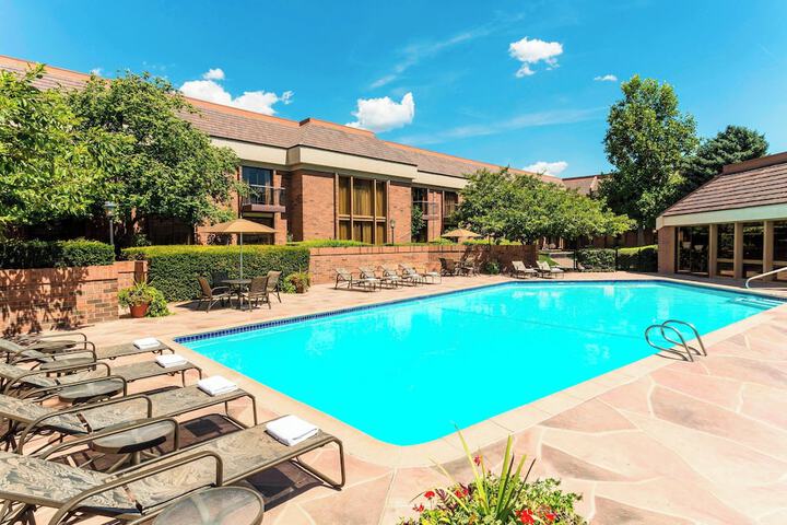 Pool 6 of 45