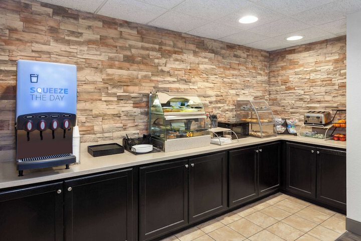 Links Bos Landen Hotel & Spa of Pella Trademark by Wyndham