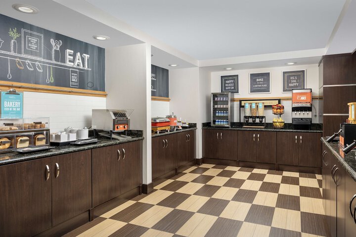 Hampton Inn & Suites Lake City