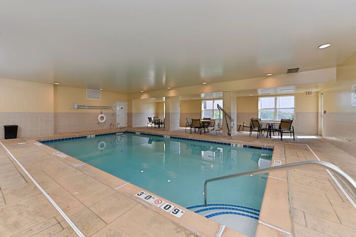 Holiday Inn Express St. Louis West - OFallon by IHG