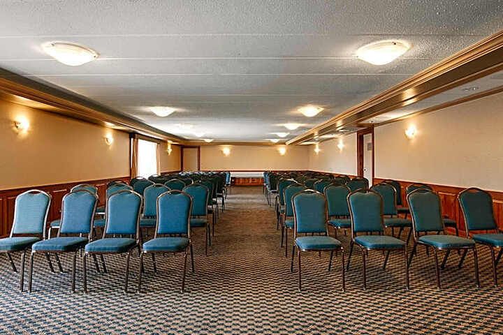 Valley Plaza Inn