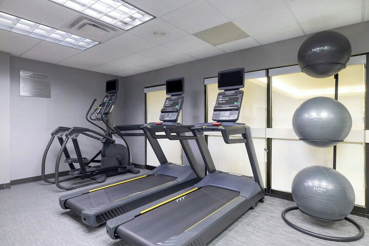 Courtyard by Marriott Burlington Williston