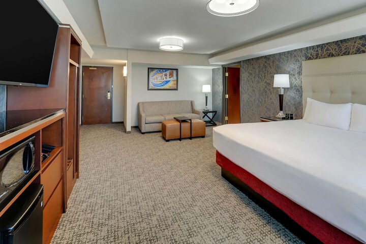 Room 10 of 61