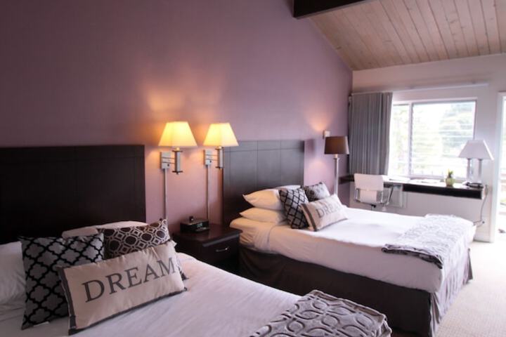 Room 15 of 42