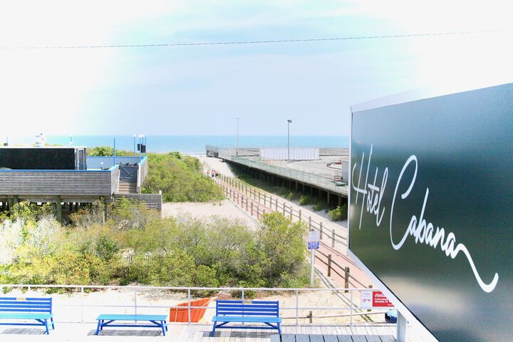 Hotel Cabana Oceanfront / Boardwalk