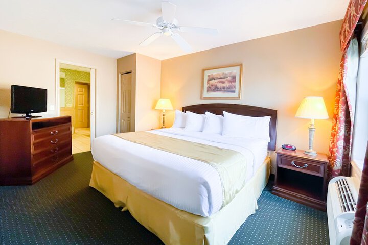 Room 17 of 23