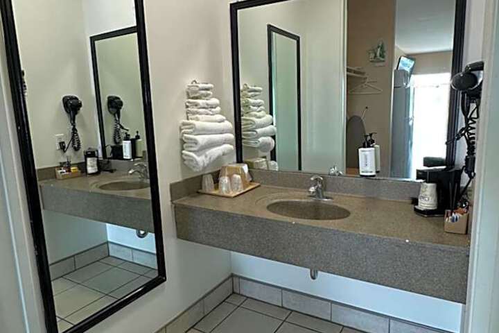 Security Inn and Suites