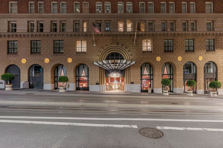 Hotel 7 of 155