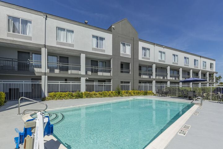 Pool 3 of 38
