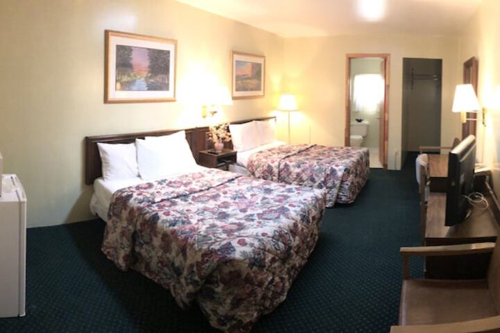 Room 11 of 13