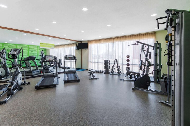La Quinta Inn & Suites by Wyndham Artesia