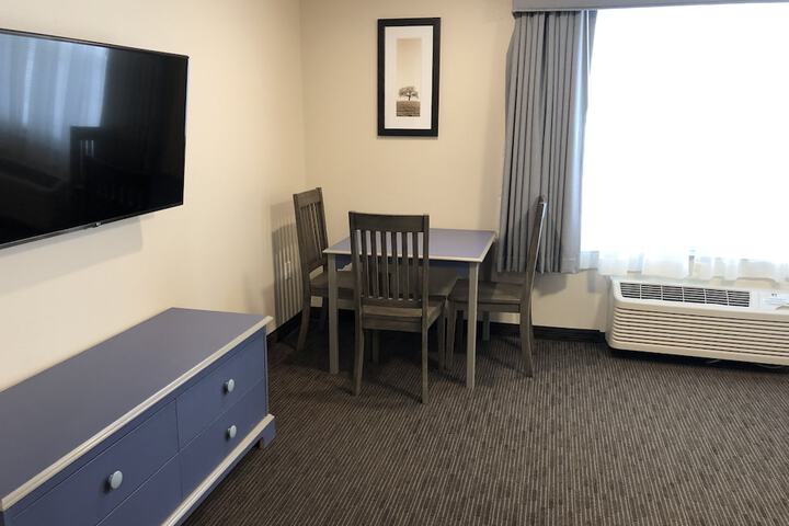 Room 35 of 50