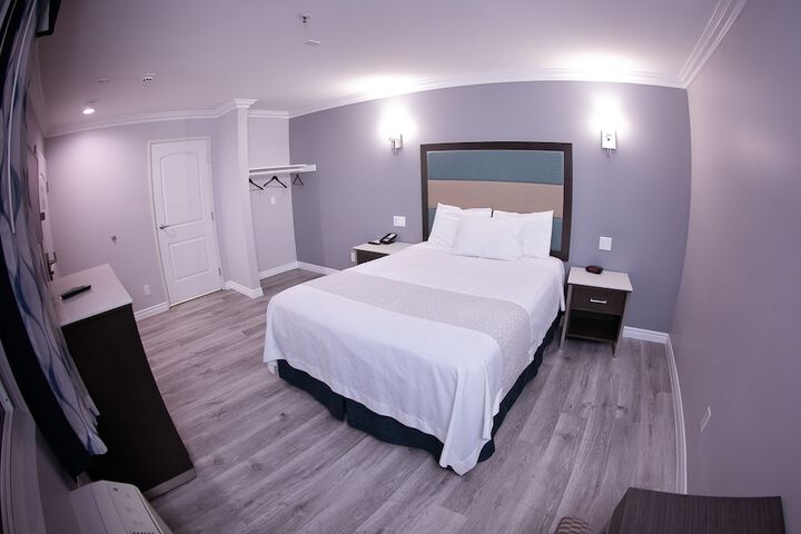 Room 15 of 31