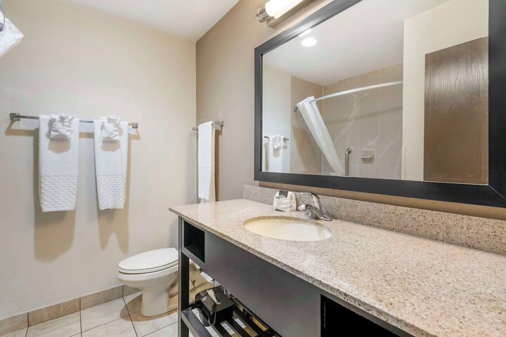 Best Western Suites