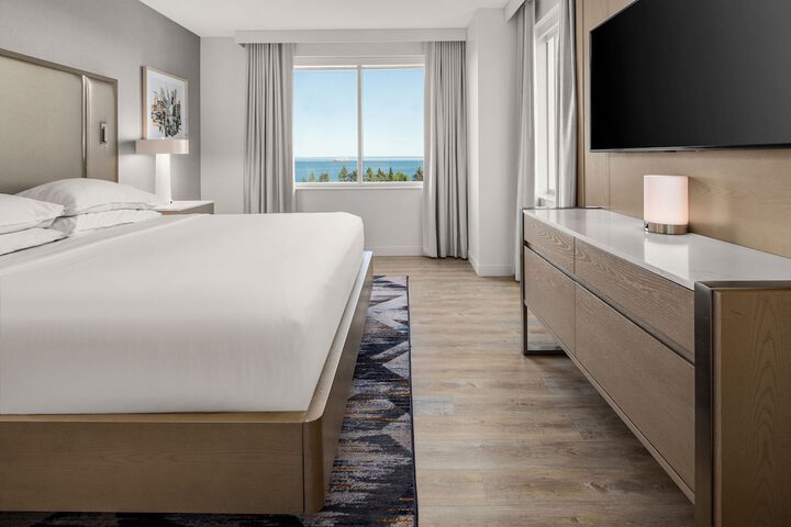 Sheraton Duluth Hotel