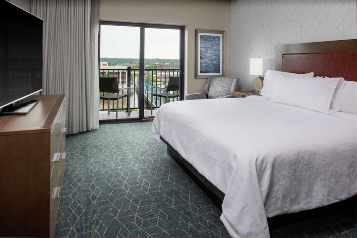 Embassy Suites by Hilton Grand Rapids DowntownMI