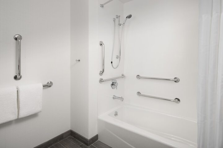 Room 19 of 42