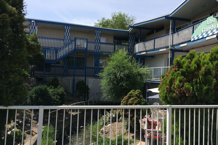 Hotel 2 of 17