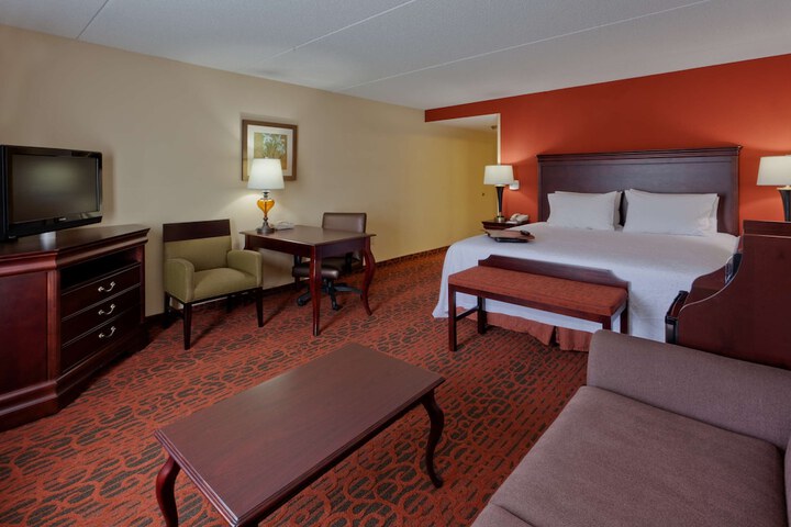 Room 16 of 46