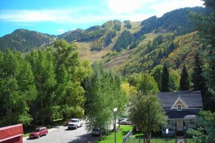 Tyrolean Lodge